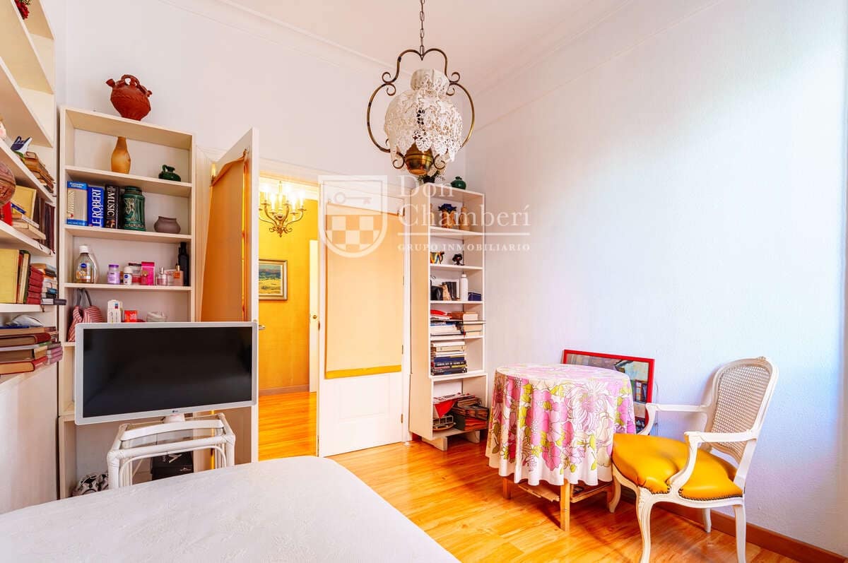 4 chambre Appartement à vendre à Madrid ville - 705 000 € (Ref: 9758357)