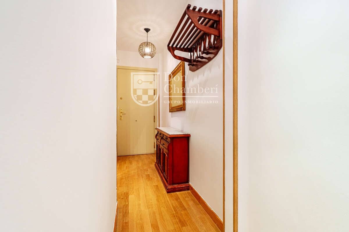 1 sypialnia Mieszkanie do wynajęcia w Miasto Madryt - 1 450 € (Ref: 9780051)