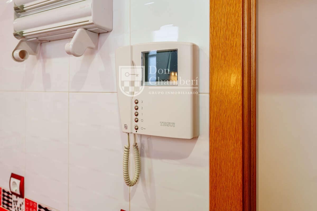 1 sypialnia Mieszkanie do wynajęcia w Miasto Madryt - 1 450 € (Ref: 9780051)