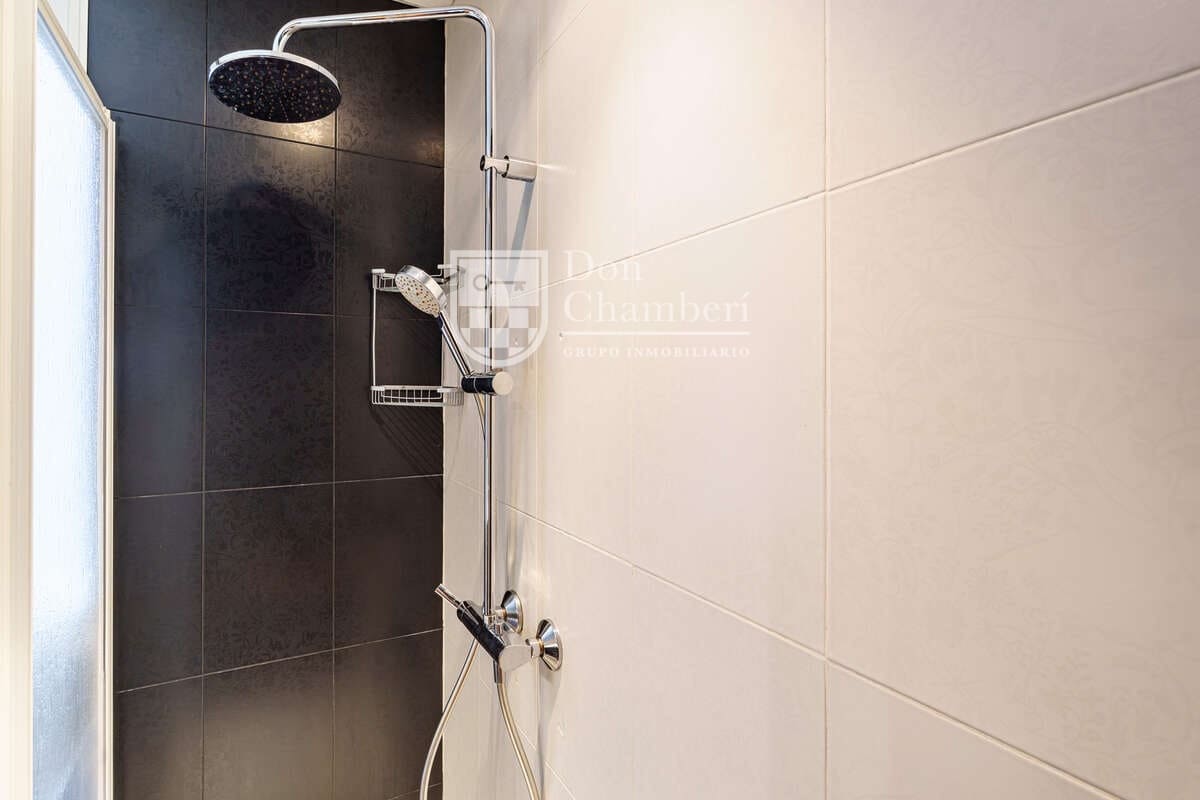 1 sypialnia Mieszkanie do wynajęcia w Miasto Madryt - 1 450 € (Ref: 9780051)