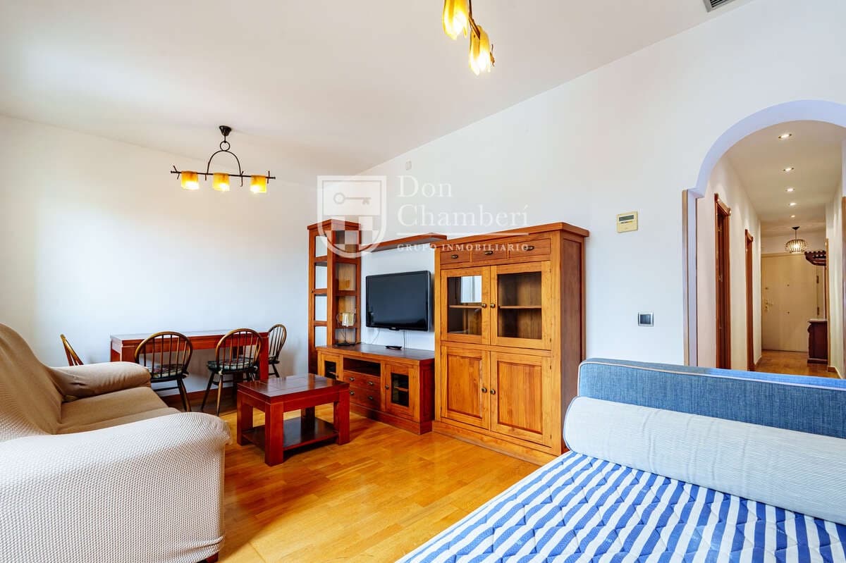 1 sypialnia Mieszkanie do wynajęcia w Miasto Madryt - 1 450 € (Ref: 9780051)