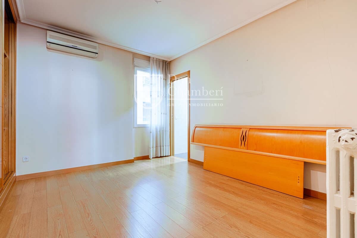 3 soverom Leilighet til salgs i Madrid by - € 698 000 (Ref: 9780052)