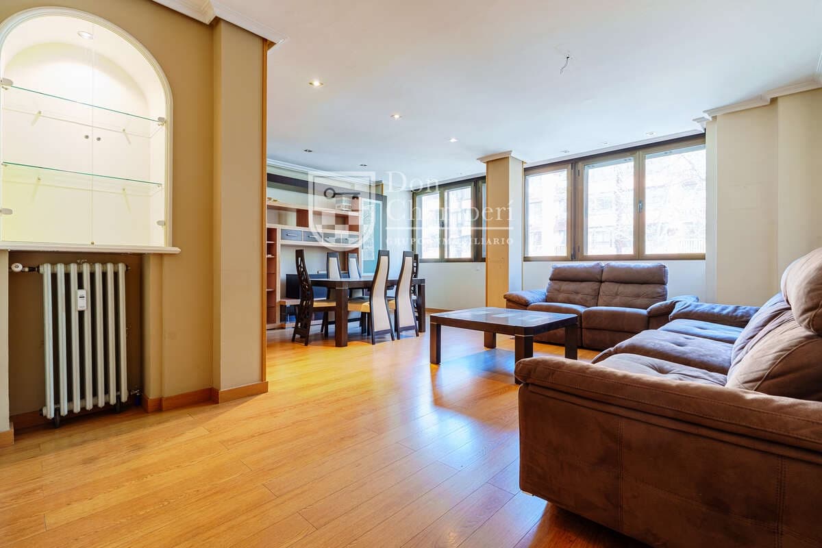 3 soverom Leilighet til salgs i Madrid by - € 698 000 (Ref: 9780052)