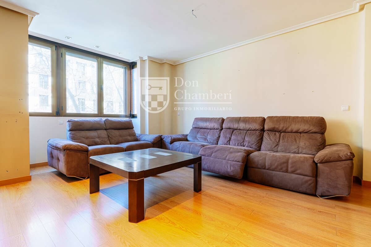 3 soverom Leilighet til salgs i Madrid by - € 698 000 (Ref: 9780052)