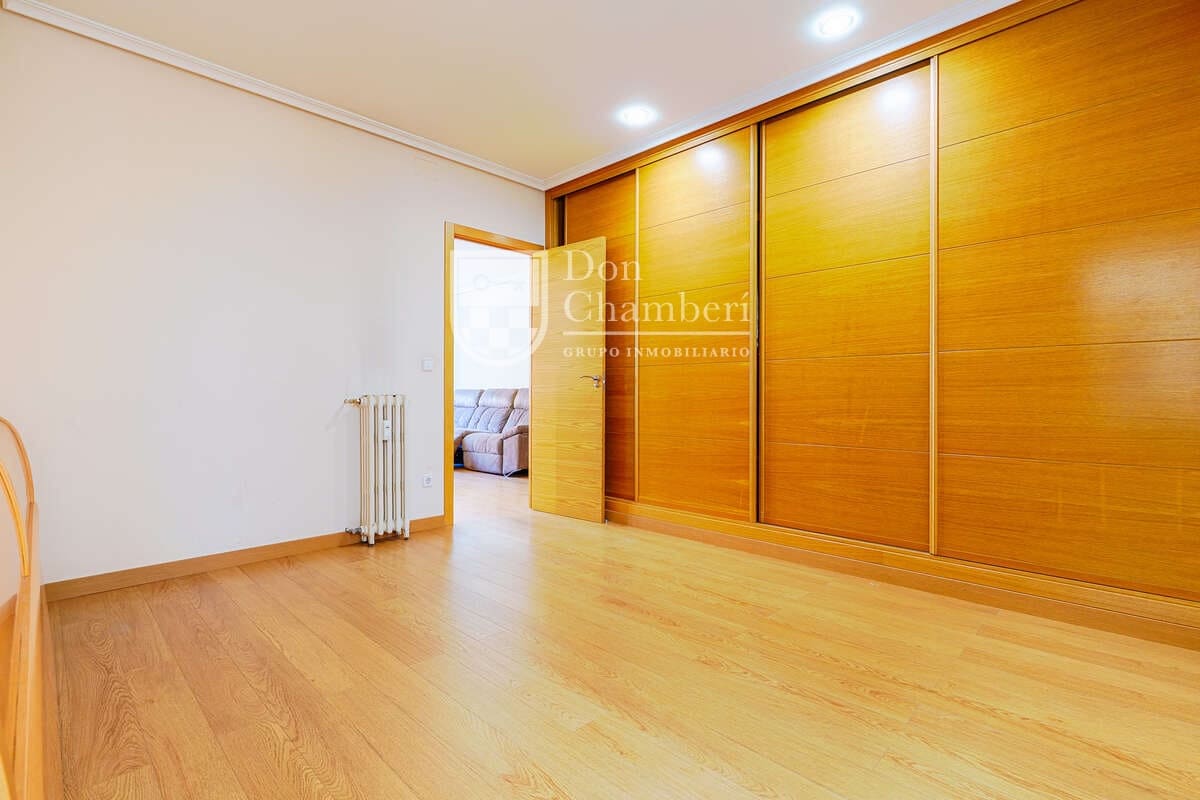 3 soverom Leilighet til salgs i Madrid by - € 698 000 (Ref: 9780052)