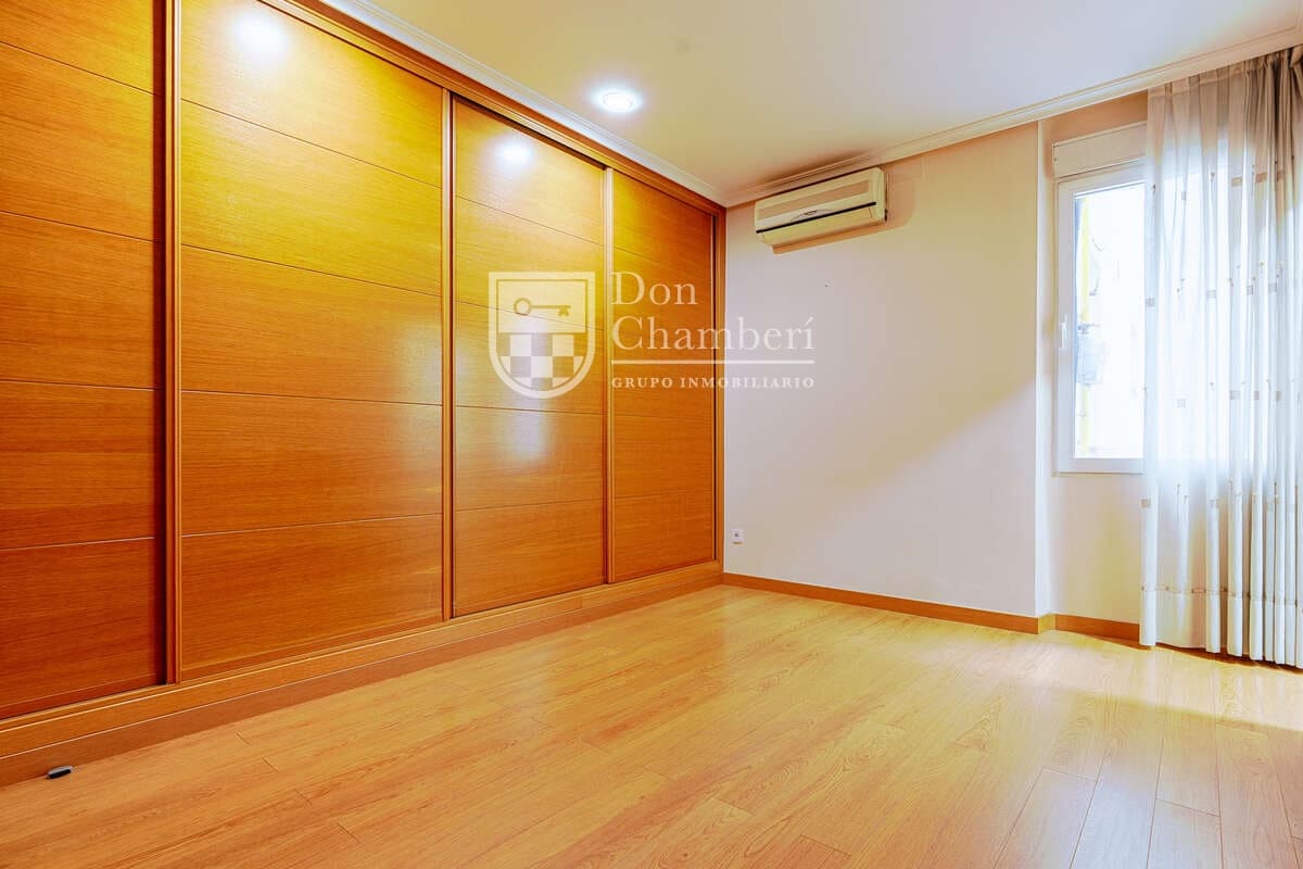 3 soverom Leilighet til salgs i Madrid by - € 698 000 (Ref: 9780052)