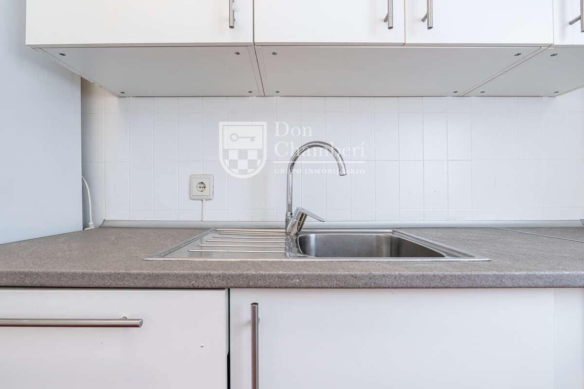 2 makuuhuone Asunto vuokrattavana paikassa Madrid kaupunki - 2 700 € (Ref: 9800311)