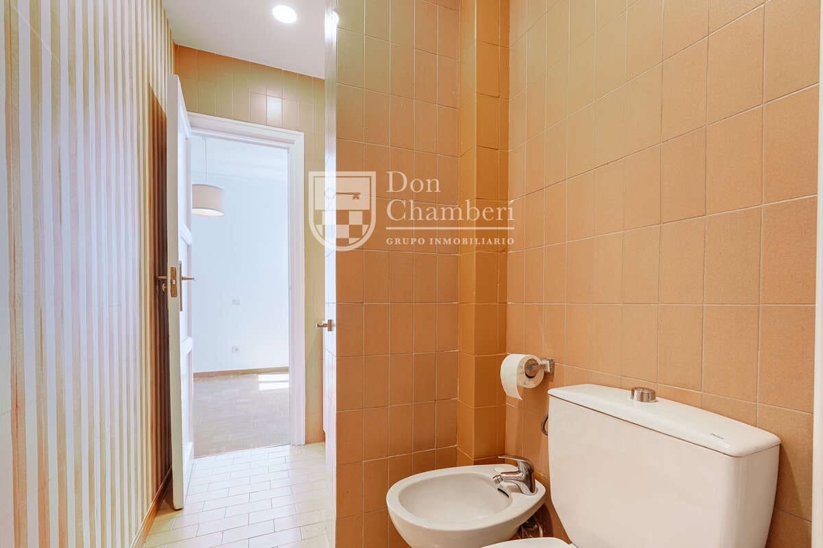 2 makuuhuone Asunto vuokrattavana paikassa Madrid kaupunki - 2 700 € (Ref: 9800311)