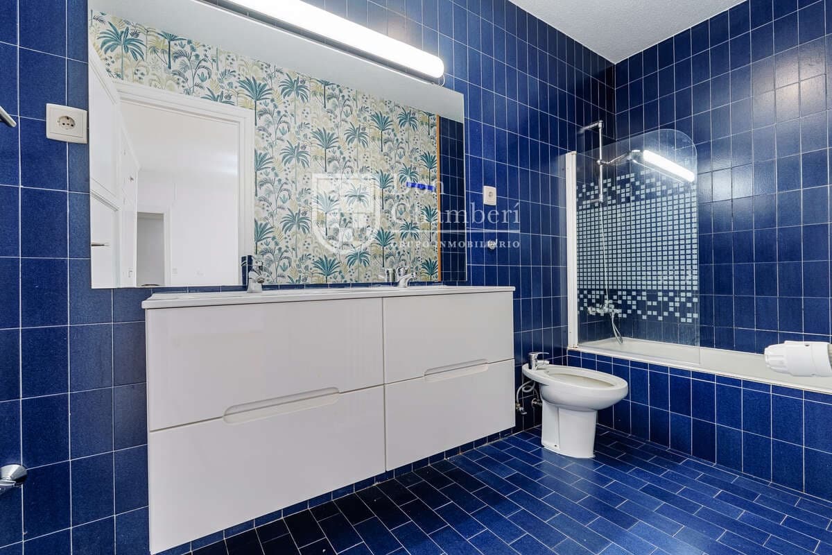 2 makuuhuone Asunto vuokrattavana paikassa Madrid kaupunki - 2 700 € (Ref: 9800311)