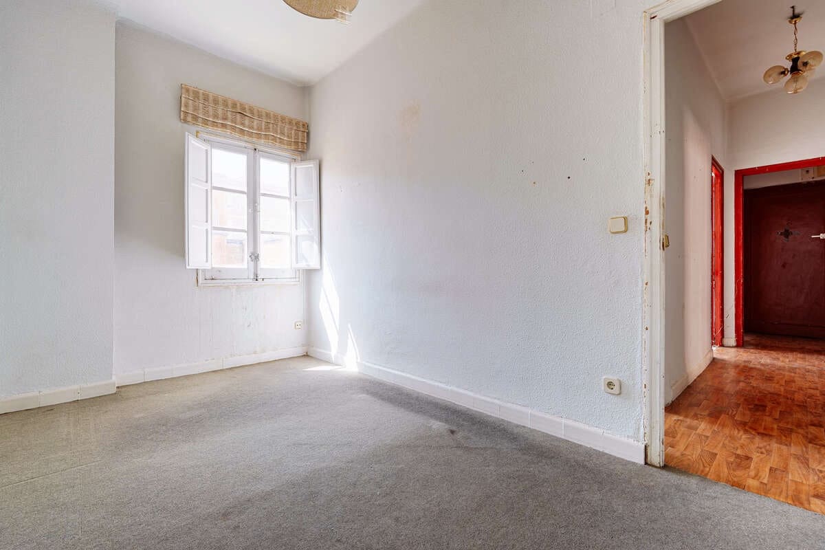 3 bedroom Flat for sale in Madrid city with garage - € 690,000 (Ref: 9805938)