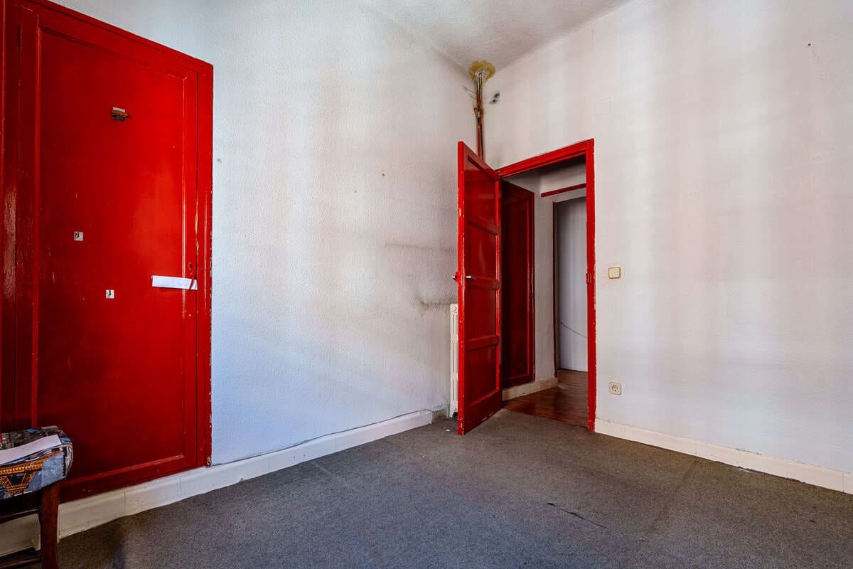 3 bedroom Flat for sale in Madrid city with garage - € 690,000 (Ref: 9805938)