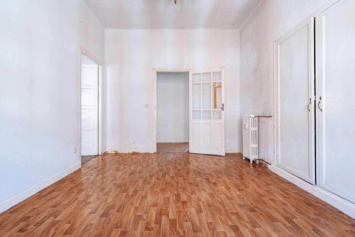 3 bedroom Flat for sale in Madrid city with garage - € 690,000 (Ref: 9805938)