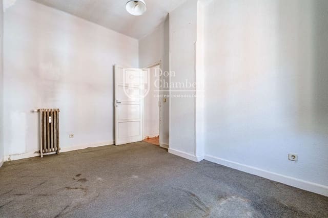 3 bedroom Flat for sale in Chamberí, Madrid city with garage - € 690,000 (Ref: 9805938)