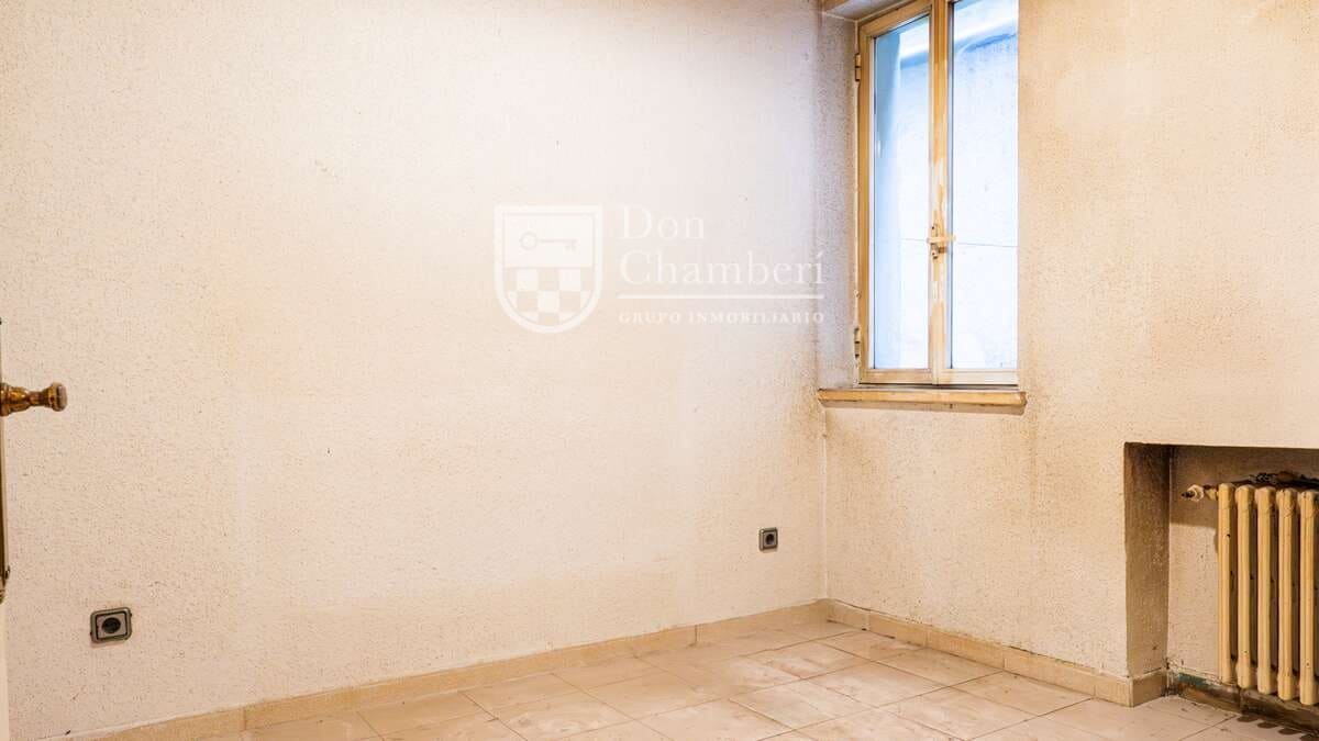 2 bedroom Flat for sale in Madrid city - € 392,716 (Ref: 9811048)