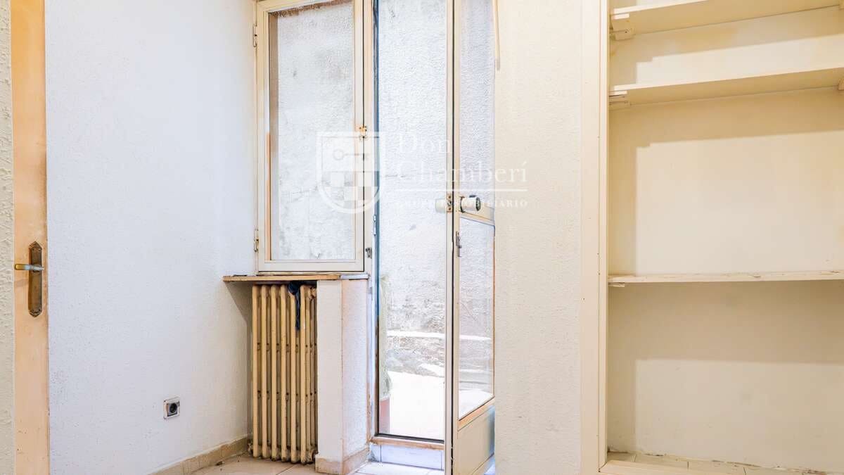 2 bedroom Flat for sale in Madrid city - € 392,716 (Ref: 9811048)