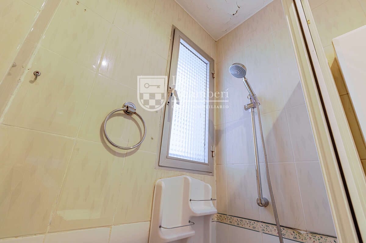 3 slaapkamer Flat te koop in Madrid stad - € 475.000 (Ref: 9813633)