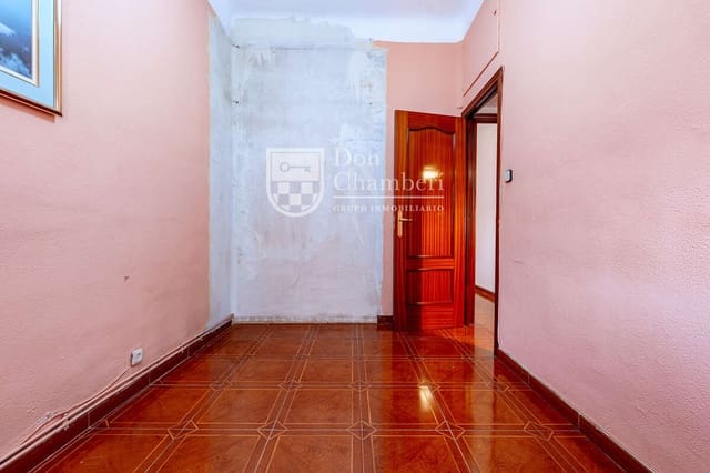 3 slaapkamer Flat te koop in Chamberí, Madrid stad - € 475.000 (Ref: 9813633)