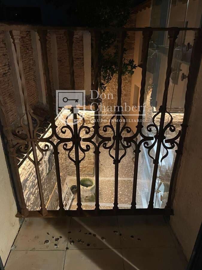 Apartamento de 2 habitaciones en Segovia ciudad en alquiler - 2.600 € (Ref: 9815417)