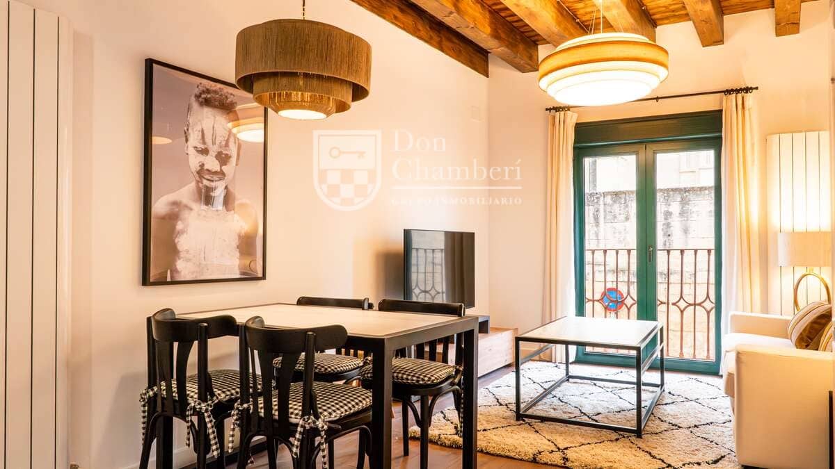 Apartamento de 1 habitación en Segovia ciudad en alquiler - 1.700 € (Ref: 9815418)