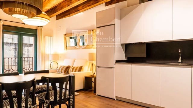 Apartamento de 1 habitación en Segovia ciudad en alquiler - 1.700 € (Ref: 9815418)