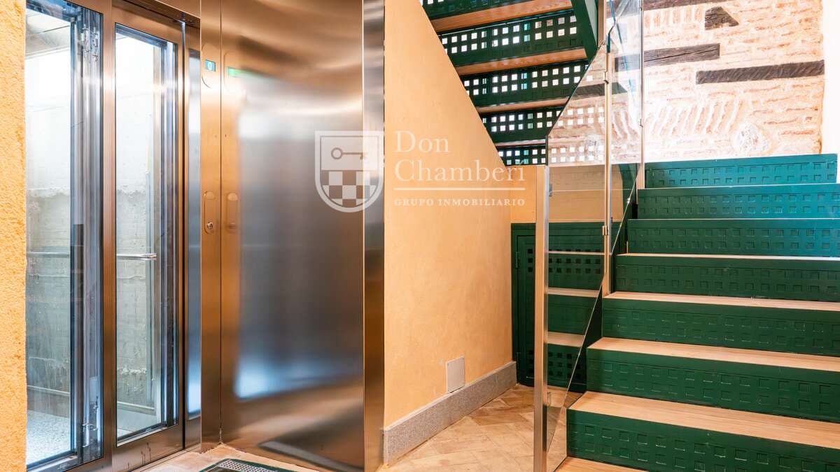 Apartamento de 1 habitación en Segovia ciudad en alquiler - 1.700 € (Ref: 9815418)