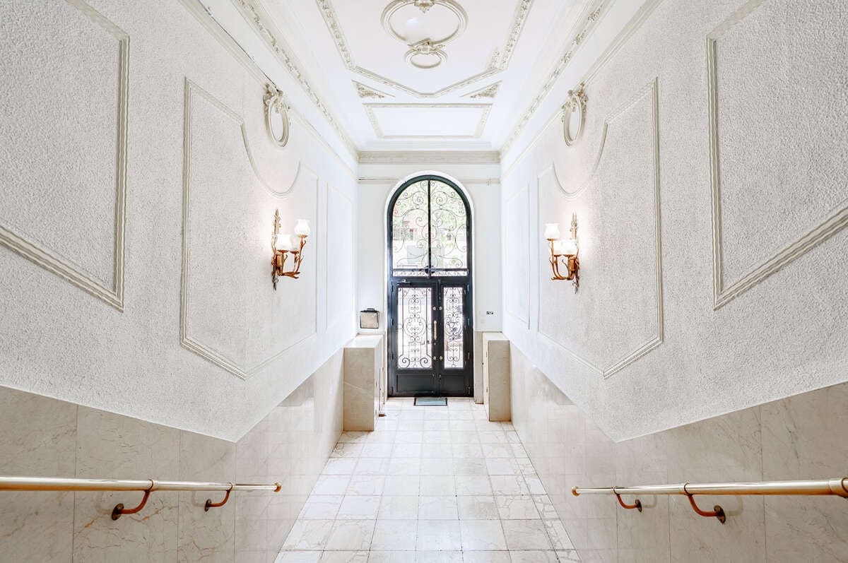 Piso de 2 habitaciones en Madrid ciudad en venta - 560.000 € (Ref: 9816848)