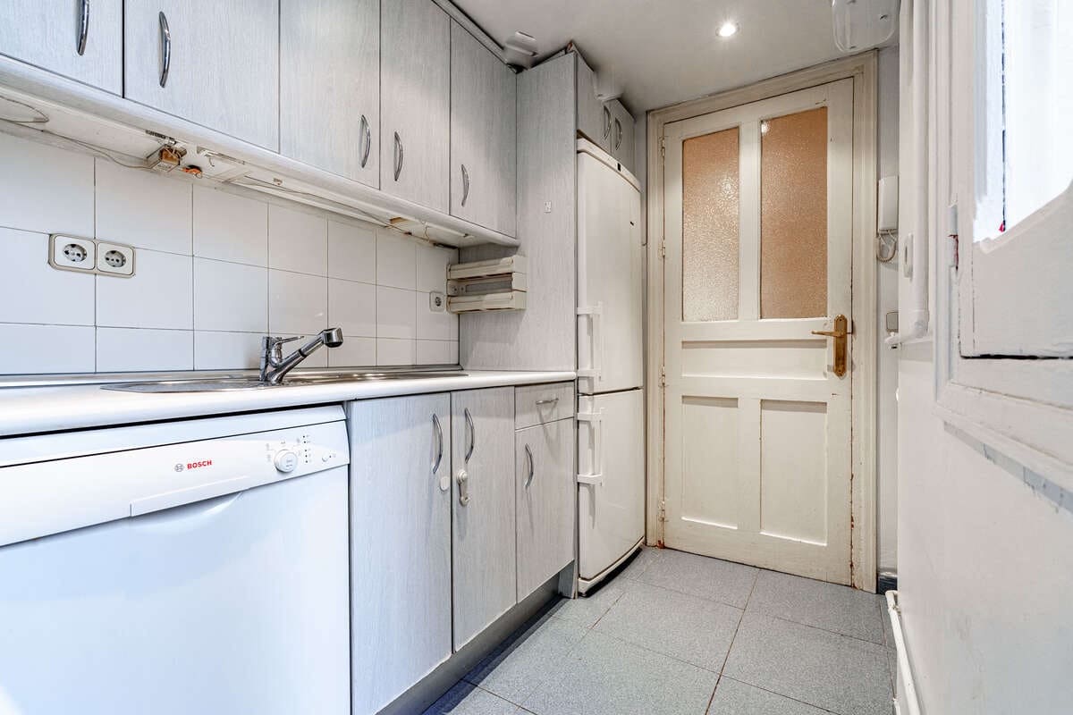 Piso de 2 habitaciones en Madrid ciudad en venta - 560.000 € (Ref: 9816848)