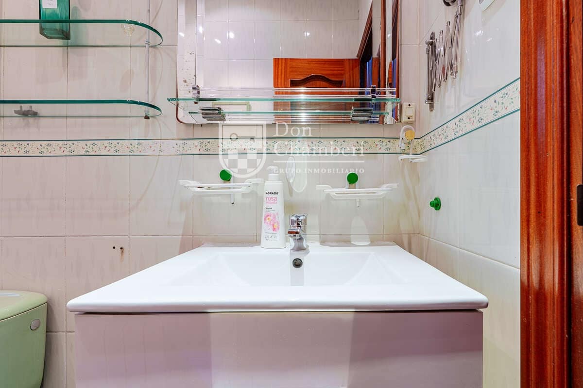 3 soveværelse Lejlighed til salg i Madrid by - € 475.000 (Ref: 9828200)