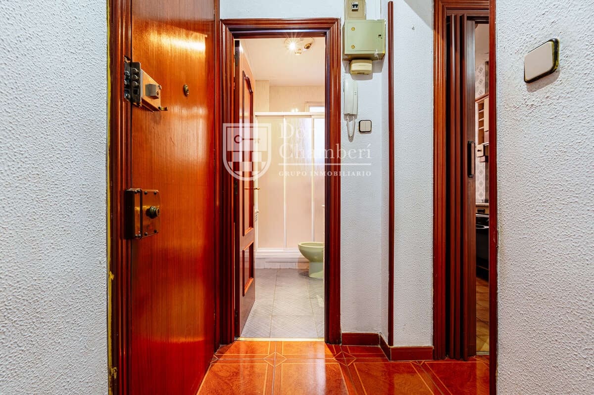 3 soveværelse Lejlighed til salg i Madrid by - € 475.000 (Ref: 9828200)