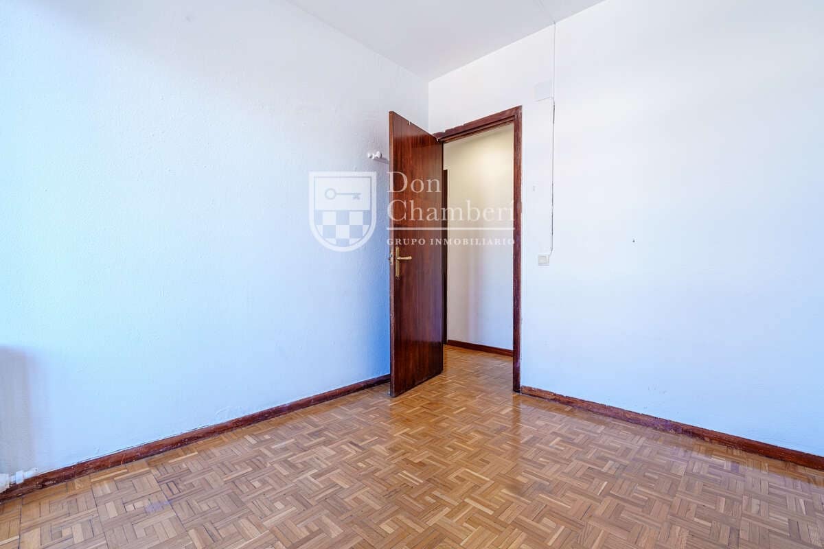 4 soveværelse Lejlighed til salg i Madrid by - € 849.000 (Ref: 9830525)