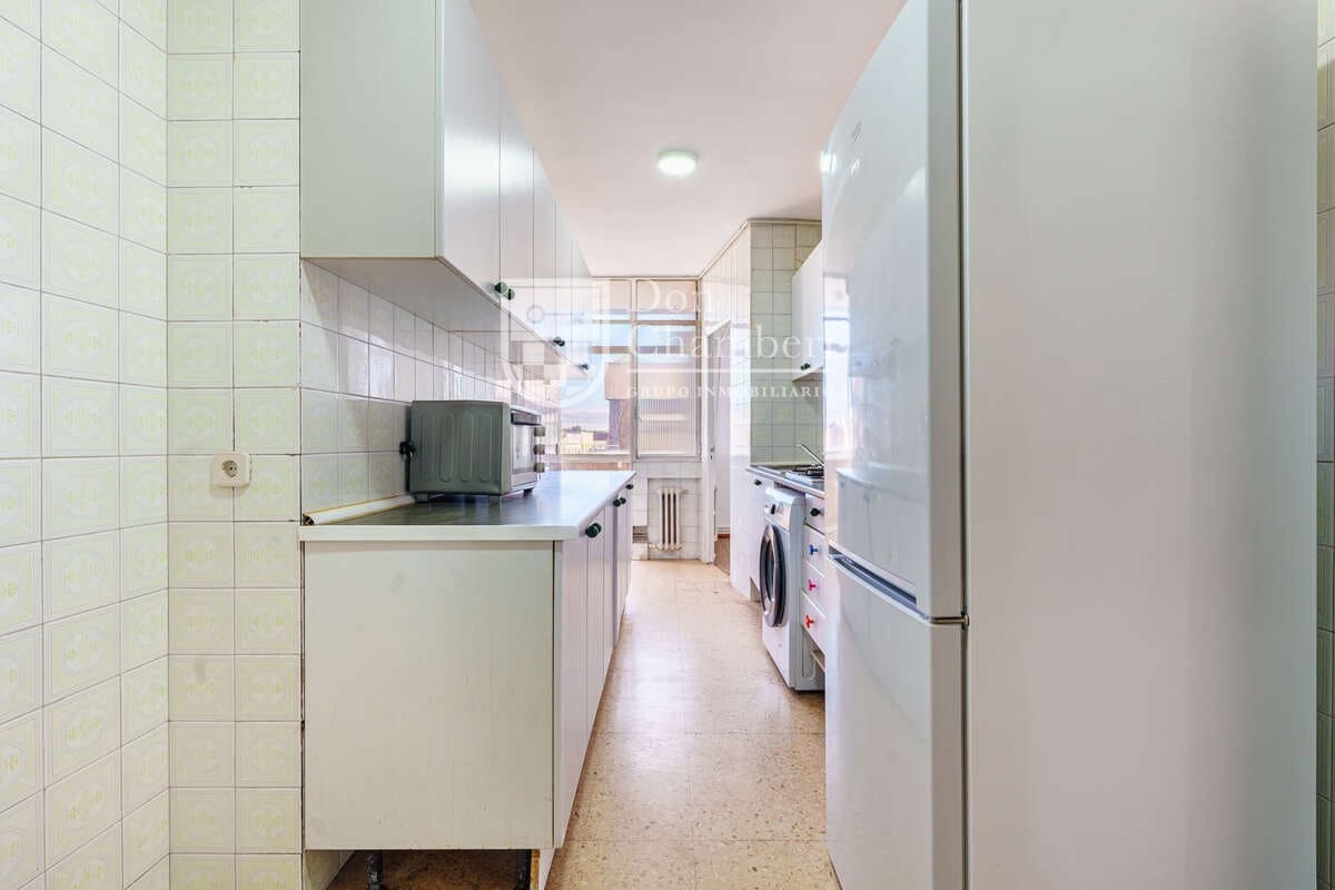 4 soveværelse Lejlighed til salg i Madrid by - € 849.000 (Ref: 9830525)