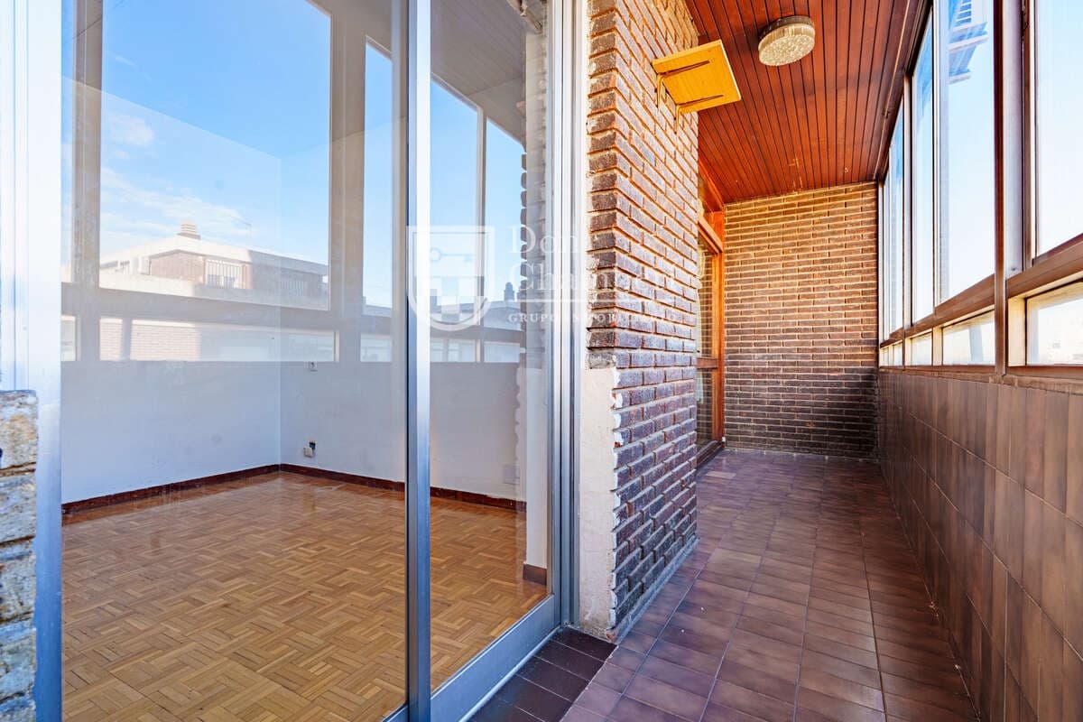 4 soveværelse Lejlighed til salg i Madrid by - € 849.000 (Ref: 9830525)