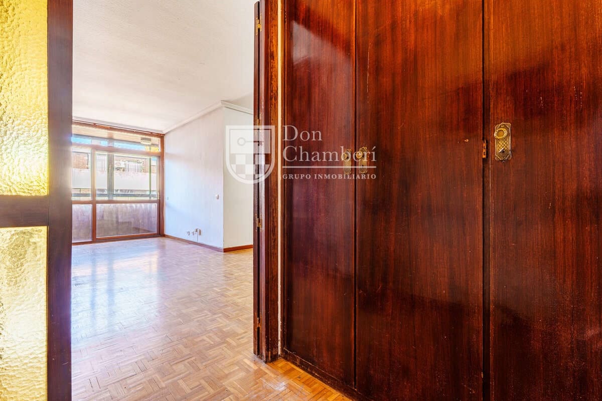 4 soveværelse Lejlighed til salg i Madrid by - € 849.000 (Ref: 9830525)