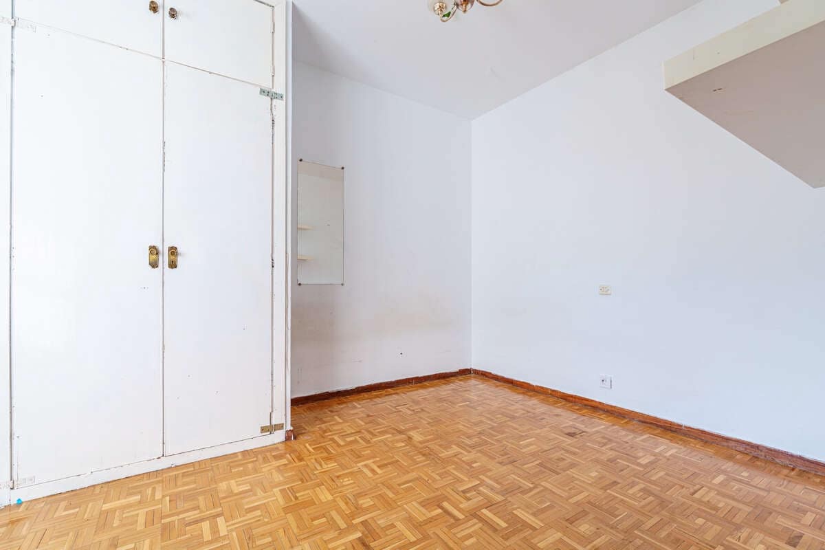 4 bedroom Flat for sale in Madrid city - € 849,000 (Ref: 9830525)