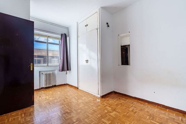 4 quarto Apartamento para venda em Chamberí, Madrid cidade - 849 000 € (Ref: 9830525)