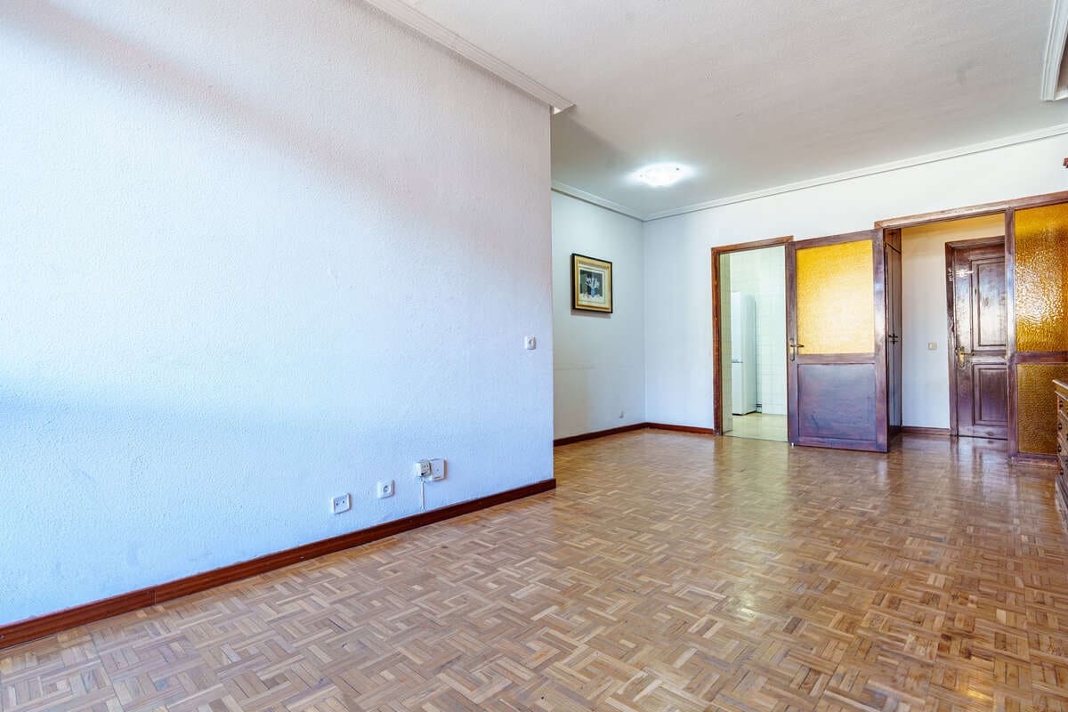 4 bedroom Flat for sale in Madrid city - € 849,000 (Ref: 9830525)