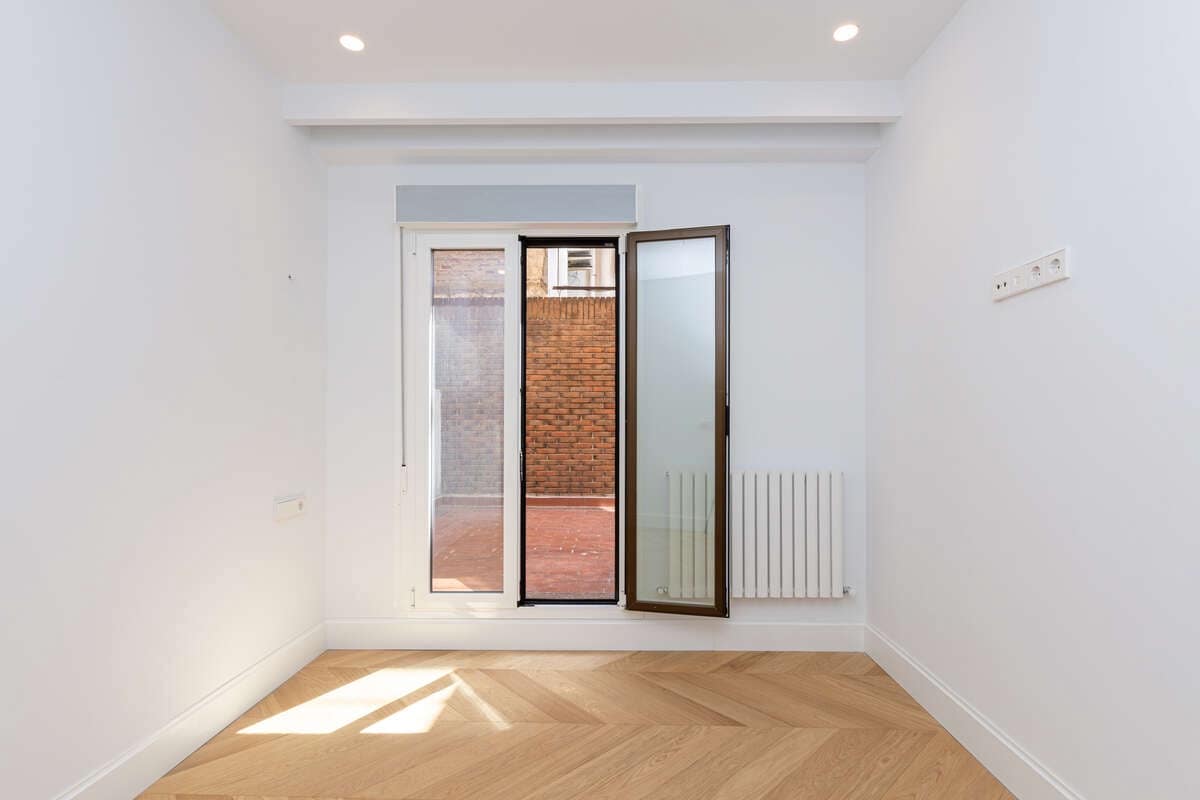 3 bedroom Flat for sale in Madrid city with garage - € 2,700,000 (Ref: 9875595)