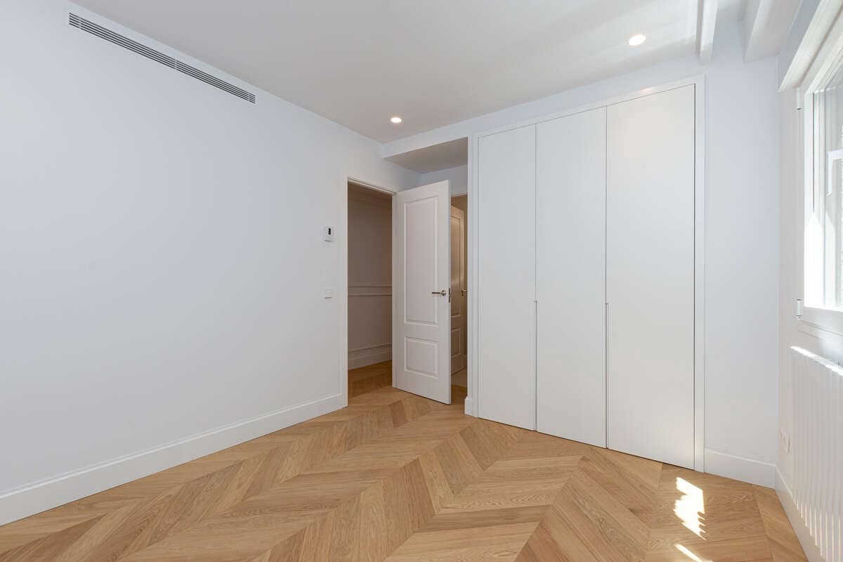 3 bedroom Flat for sale in Madrid city with garage - € 2,700,000 (Ref: 9875595)