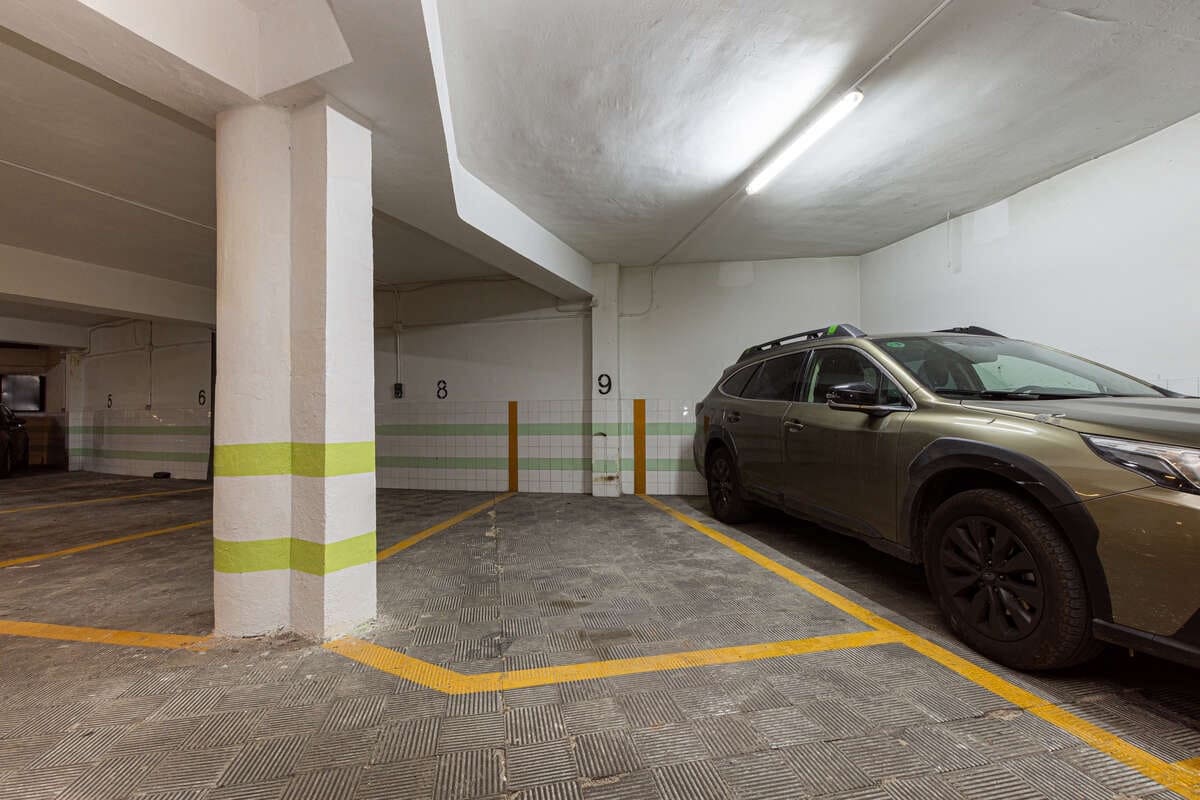 3 bedroom Flat for sale in Madrid city with garage - € 2,700,000 (Ref: 9875595)