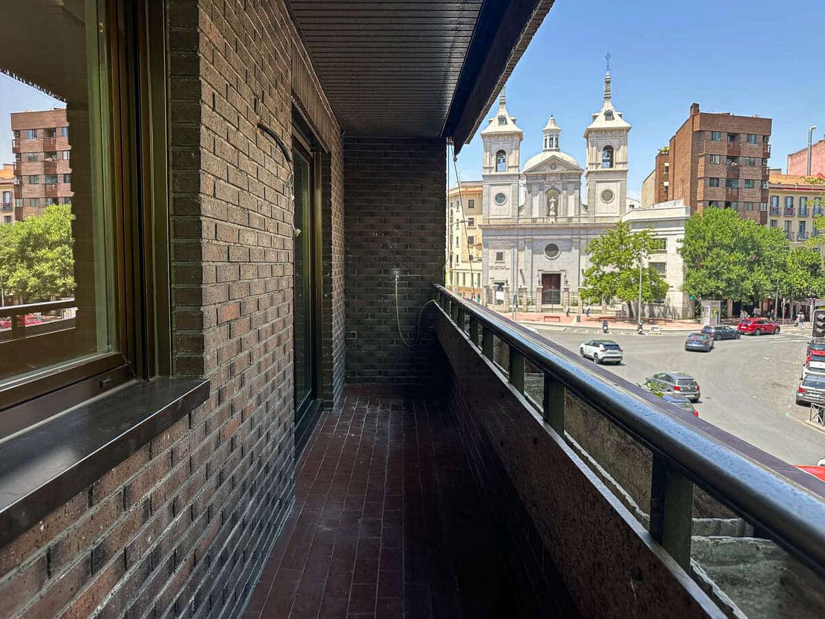 3 bedroom Flat for sale in Madrid city with garage - € 2,700,000 (Ref: 9875595)