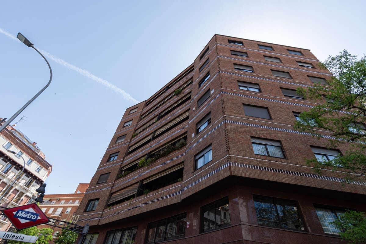 3 bedroom Flat for sale in Madrid city with garage - € 2,700,000 (Ref: 9875595)