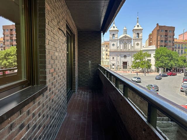 3 soverom Leilighet til salgs i Chamberí, Madrid by med garasje - € 2 600 000 (Ref: 9875595)