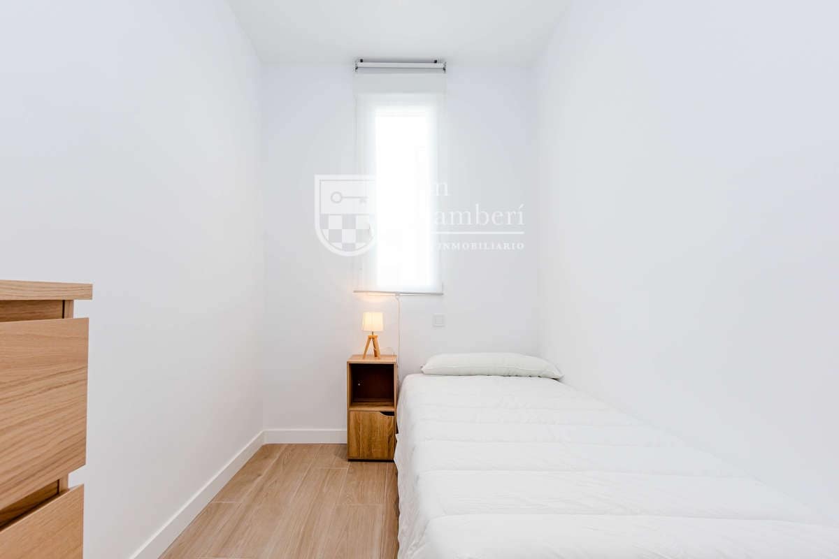 2 camera da letto Appartamento da affittare in Madrid citta - 1.350 € (Rif: 9906808)