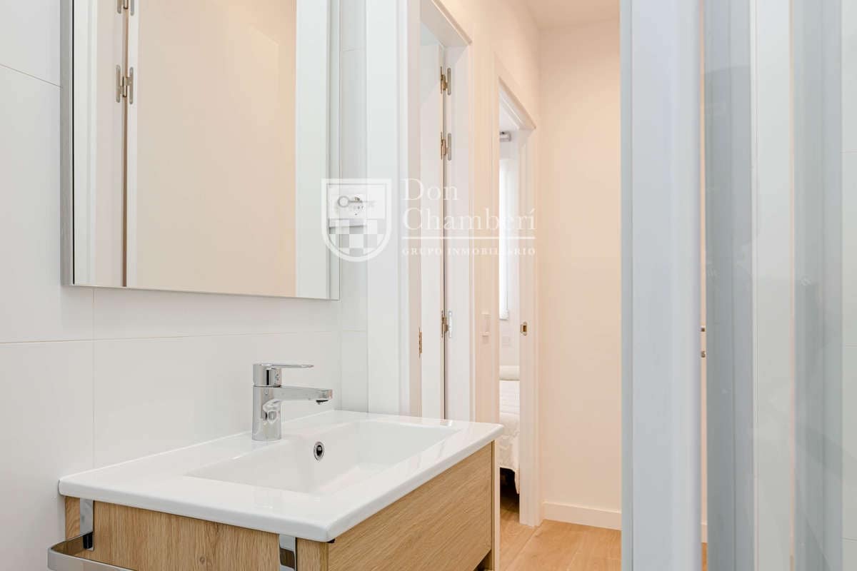 2 camera da letto Appartamento da affittare in Madrid citta - 1.350 € (Rif: 9906808)