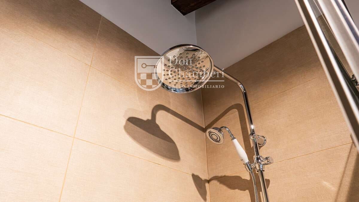 2 bedroom Apartment for rent in Segovia city - € 2,600 (Ref: 9923149)