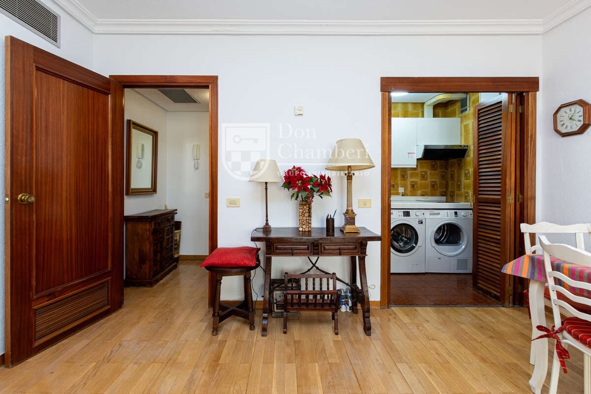 Piso de 1 habitación en Madrid ciudad en alquiler con garaje - 1.650 € (Ref: 9932703)