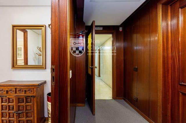 Piso de 1 habitación en Chamberí, Madrid ciudad en alquiler con garaje - 1.650 € (Ref: 9932703)