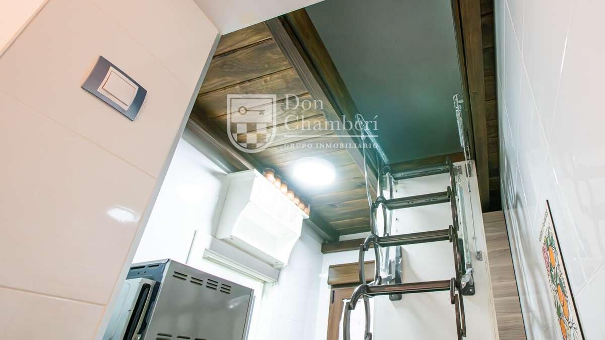 1 quarto Apartamento para arrendar em Madrid cidade - 900 € (Ref: 9966035)