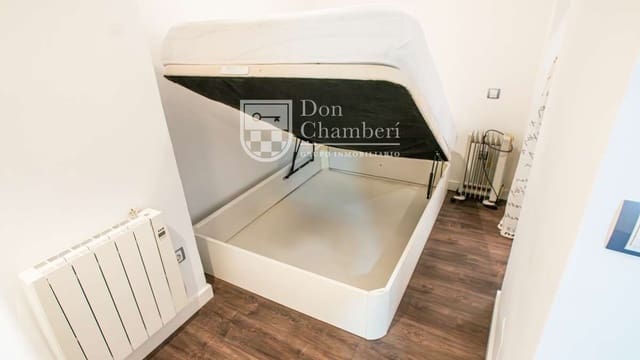 1 quarto Apartamento para arrendar em Chamberí, Madrid cidade - 900 € (Ref: 9966035)