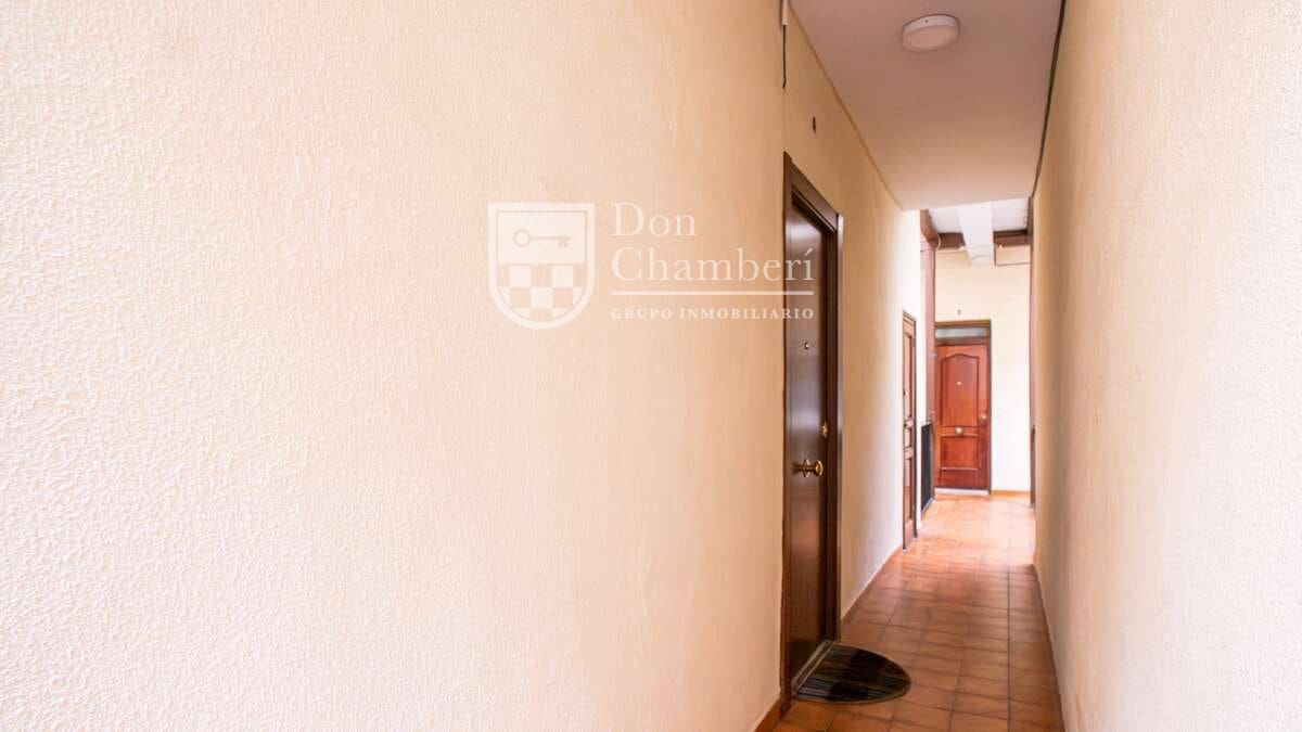 1 quarto Apartamento para arrendar em Madrid cidade - 900 € (Ref: 9966035)